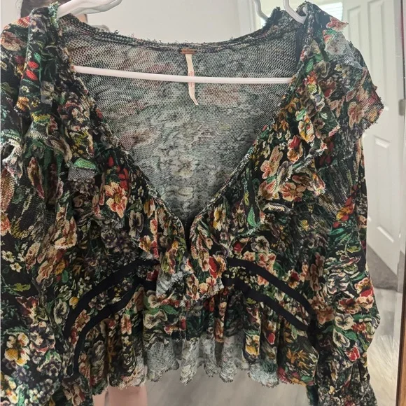 FREE PEOPLE Rudi Ruffle Top- Floral - Picture 3 of 4